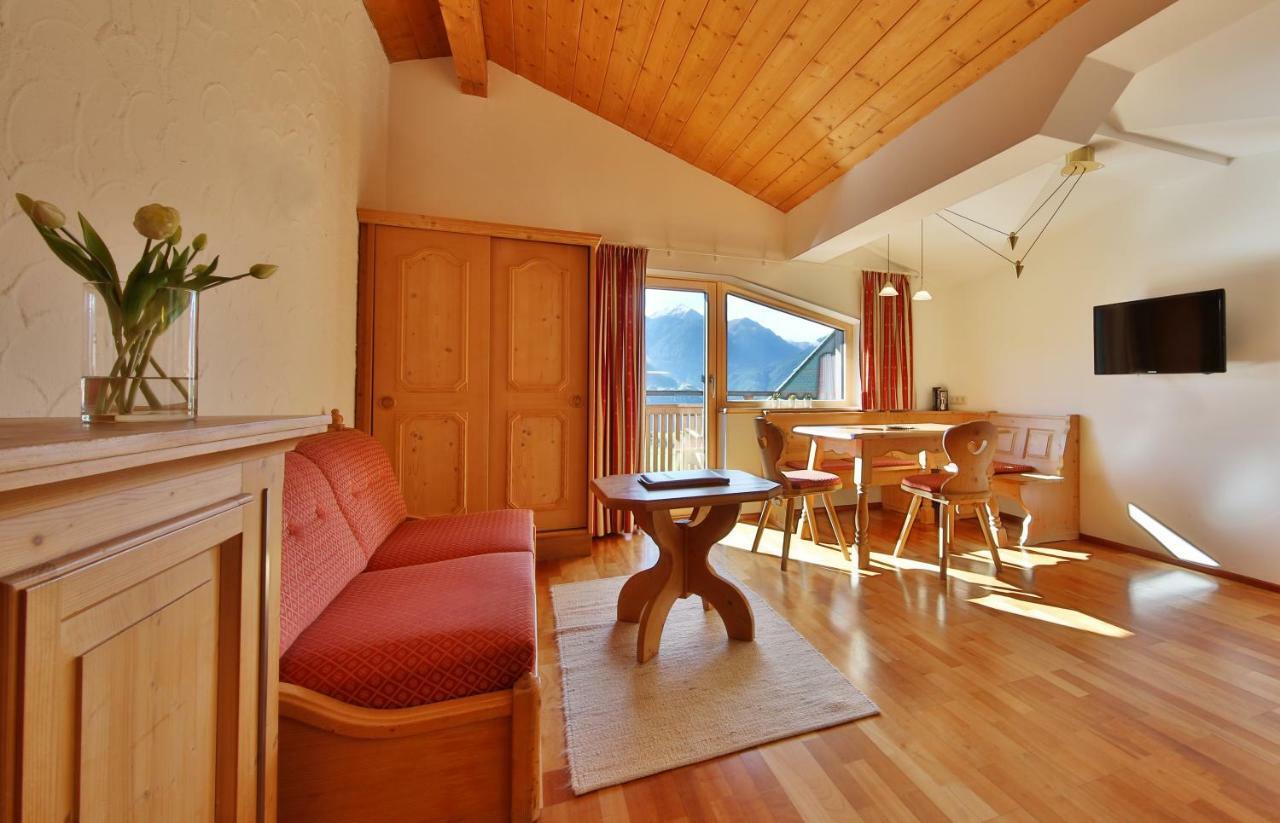 Appartements Maria Theresia Serfaus Exterior photo